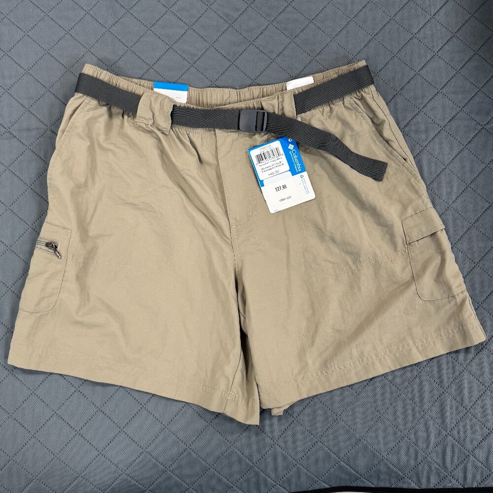 NWT Columbia Women's Omni-Shade Elastic Waist Khaki Shorts Size M
